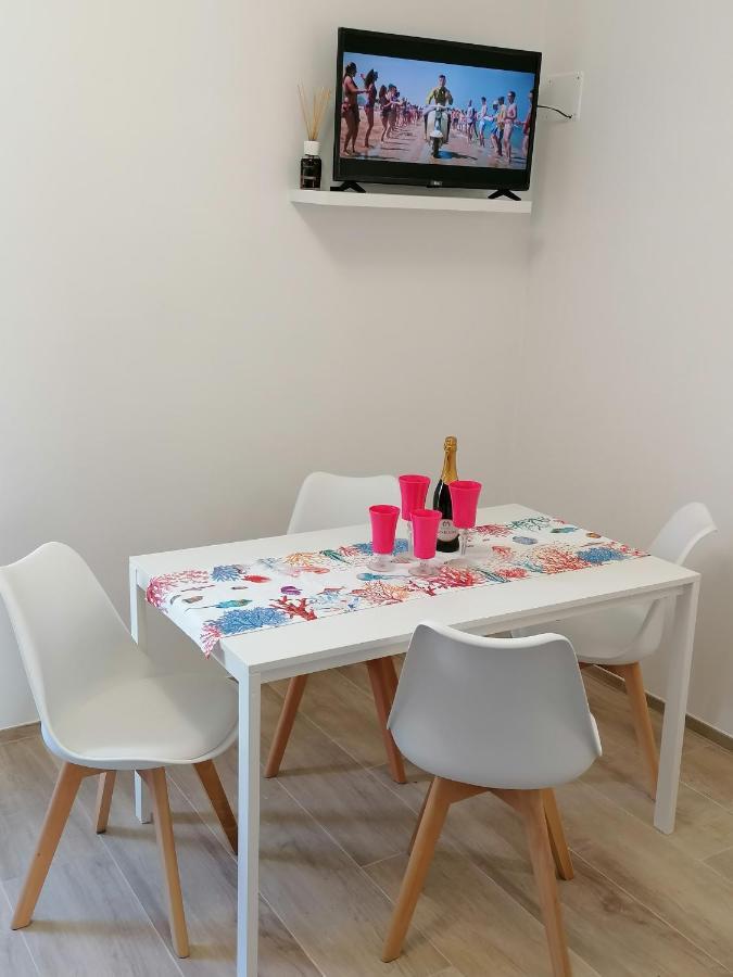 Retroscena Apartment In Centro Civitanova Marche Εξωτερικό φωτογραφία
