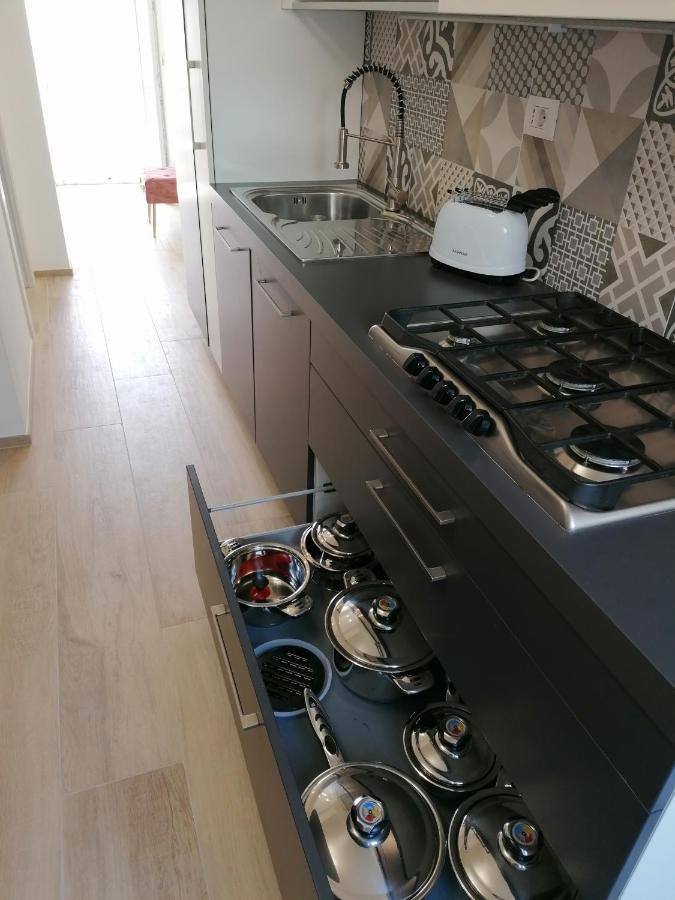 Retroscena Apartment In Centro Civitanova Marche Εξωτερικό φωτογραφία