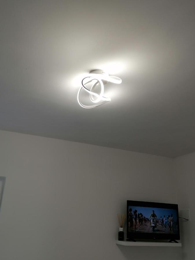 Retroscena Apartment In Centro Civitanova Marche Εξωτερικό φωτογραφία